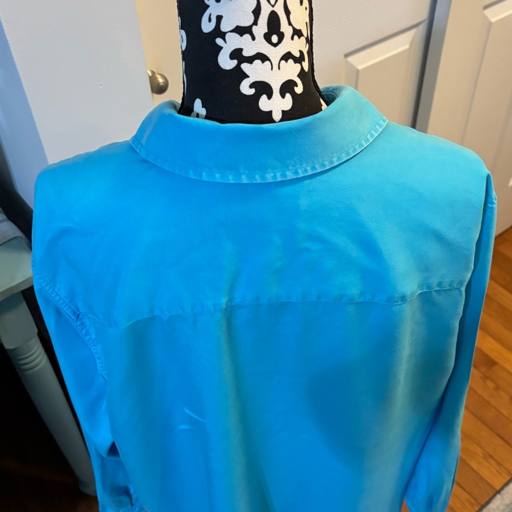 FOXCROFT Womens Turquoise Button Down 100% Tencel Shirt 20W Plus Front Pockets - Picture 7 of 13